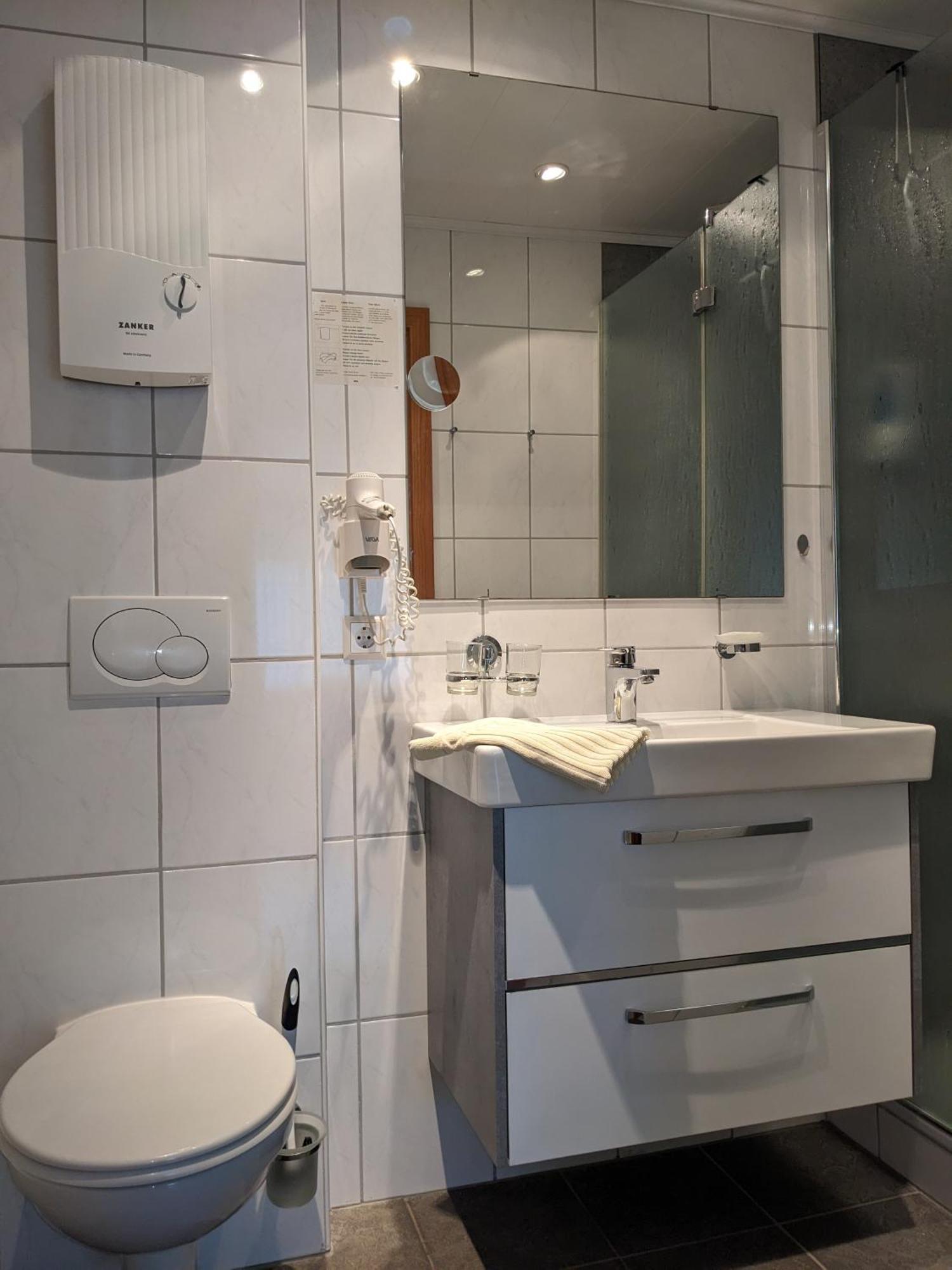 Ferienwohnung Moselstrand Briedern Esterno foto